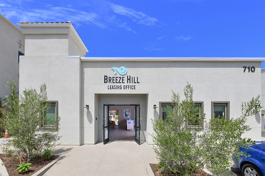 Breeze Hill Apartment Gallery